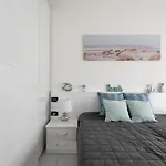 Immobiliare Jvl - Santa Monica Apartment Lido di Jesolo